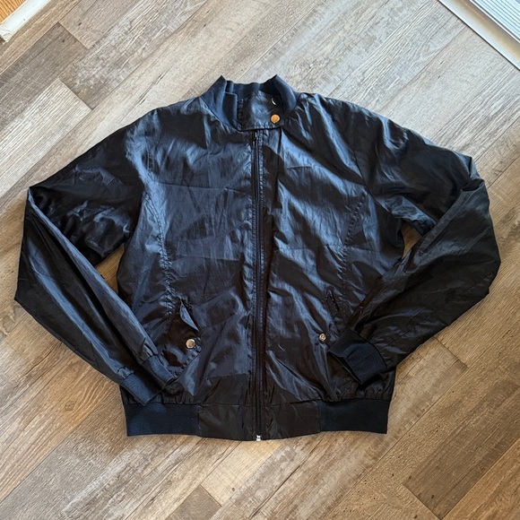 jung hyu jin Other - Men's Black Lightweight Zipper Bomber Jacket size 4
